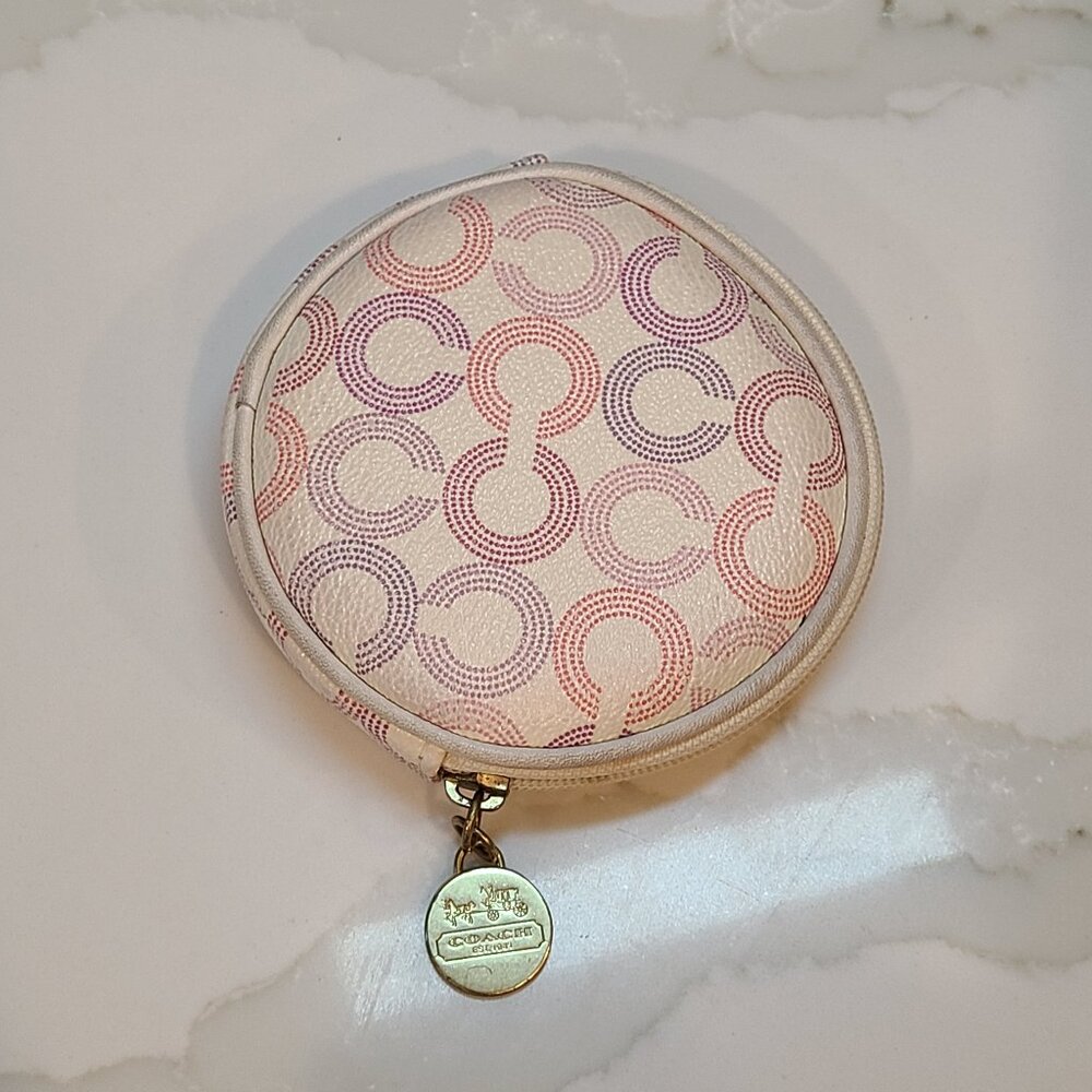 Coach Round Change Coin Case Purse Waverly Signature Op Art Ivory Multi EUC